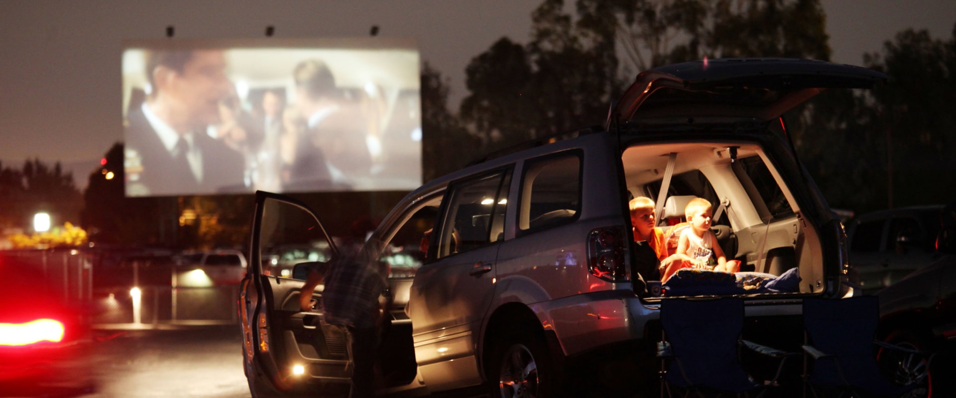 Experience the Magic of Drive-In Movie Theaters in Southern California